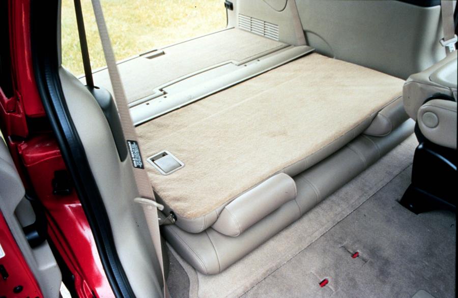  Pontiac Montana 1998 года  (фото 16 из 20)
